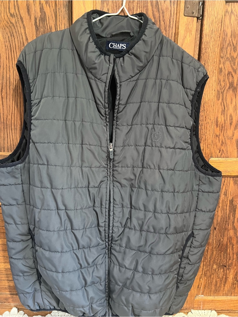 Chaps Men's Quilted Charcoal Vest with Stand Collar